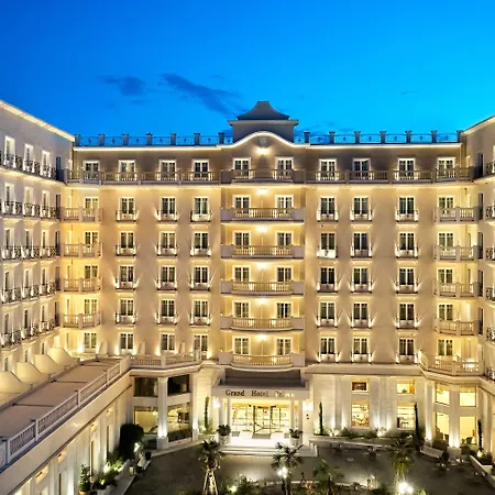 Hotel Grand Palace