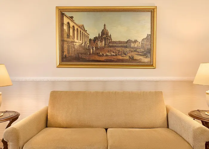 Grand Palace 5*