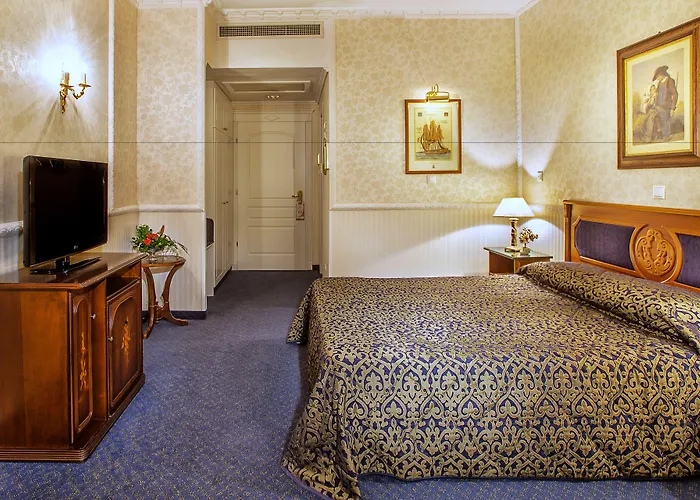 Hotel Grand Palace