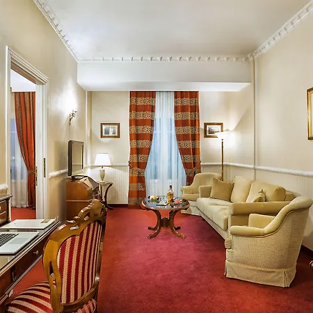 Grand Palace Hotel 5*