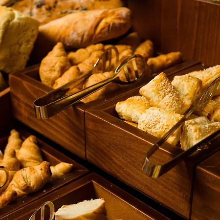 Grand Palace Salonic